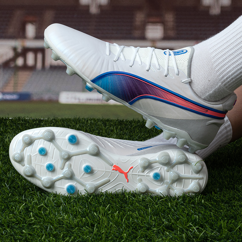 Puma/彪马男鞋KING ULTIMATE MG钉鞋一体式鞋舌实战训练足球鞋 107868-02